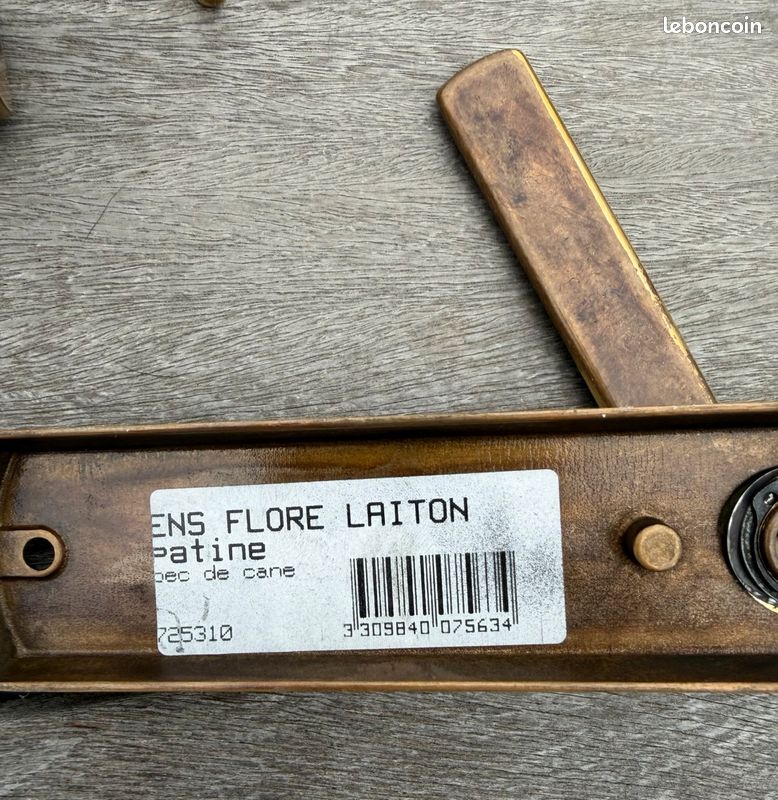 Poignées de porte en laiton (image 1)
