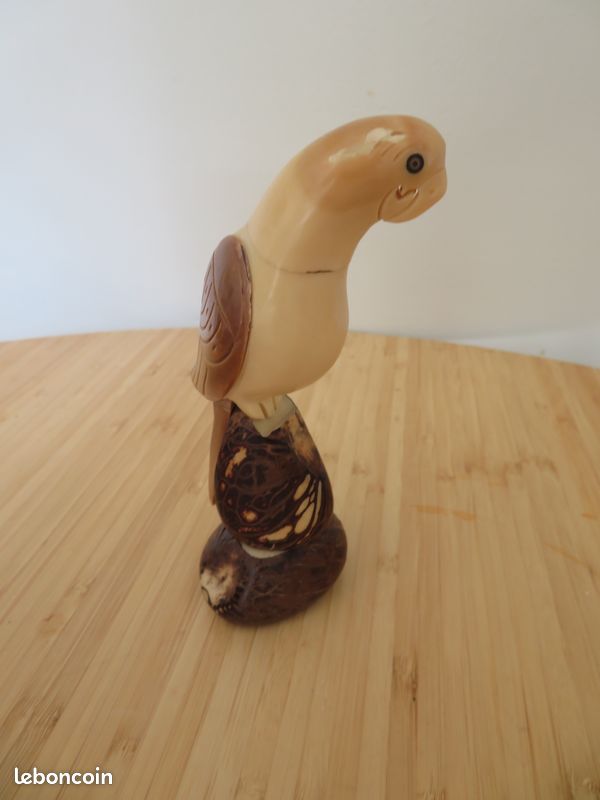 Sculpture perroquet en bois (palmier) (image 2)