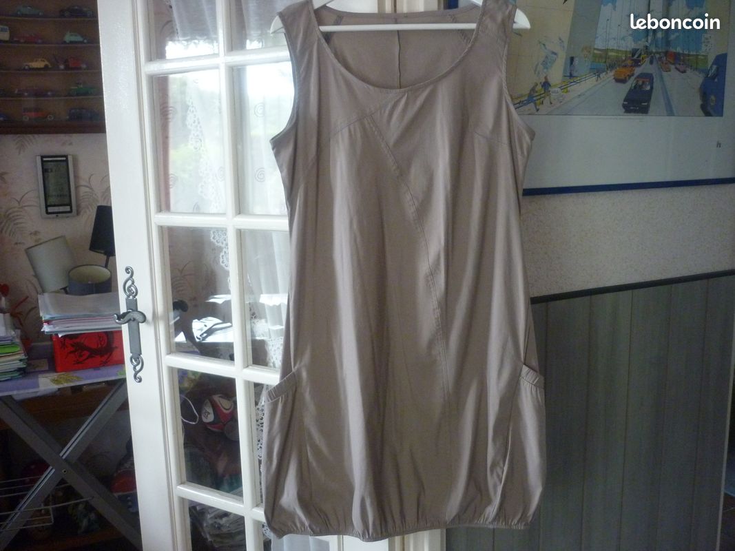 ROBE J.RIU – Taille 42 (image 1)