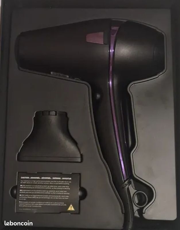 Un sèche cheveux professionnel ghd air (image 1)