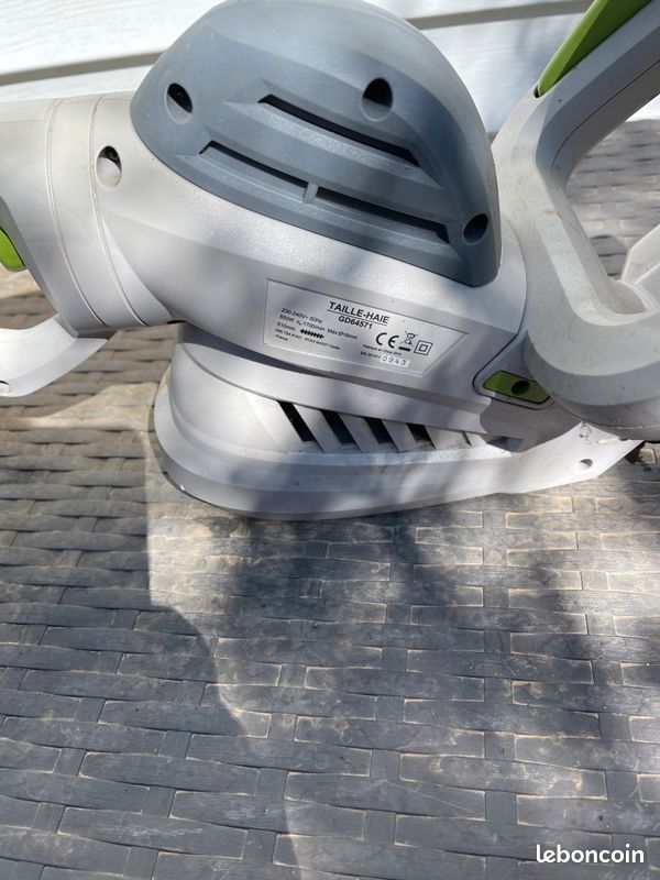 Taille haies électrique (image 6)