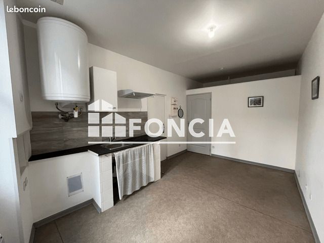 Appartement 1 pièce 16 m² · à Valensole · 16 m² · 300 €/mois