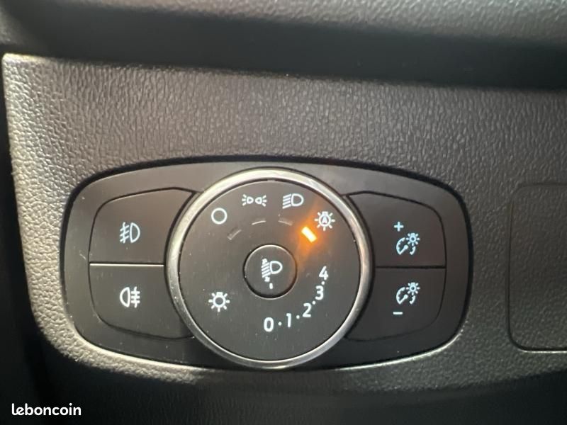 Ford Focus 1.0 Flexifuel mHEV 125ch Titanium Style (image 8)