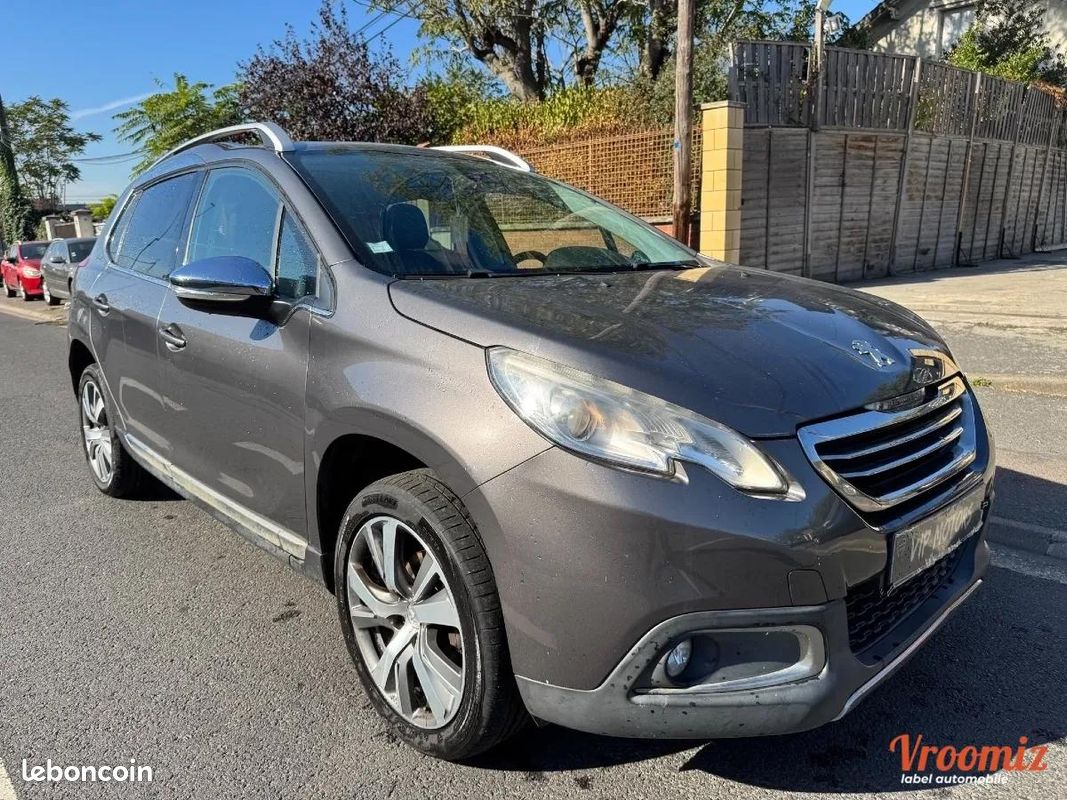 Peugeot 2008 GENERATION-I 1.6 E-HDI 90 ALLURE TOIT PANORAMIQUE (image 2)