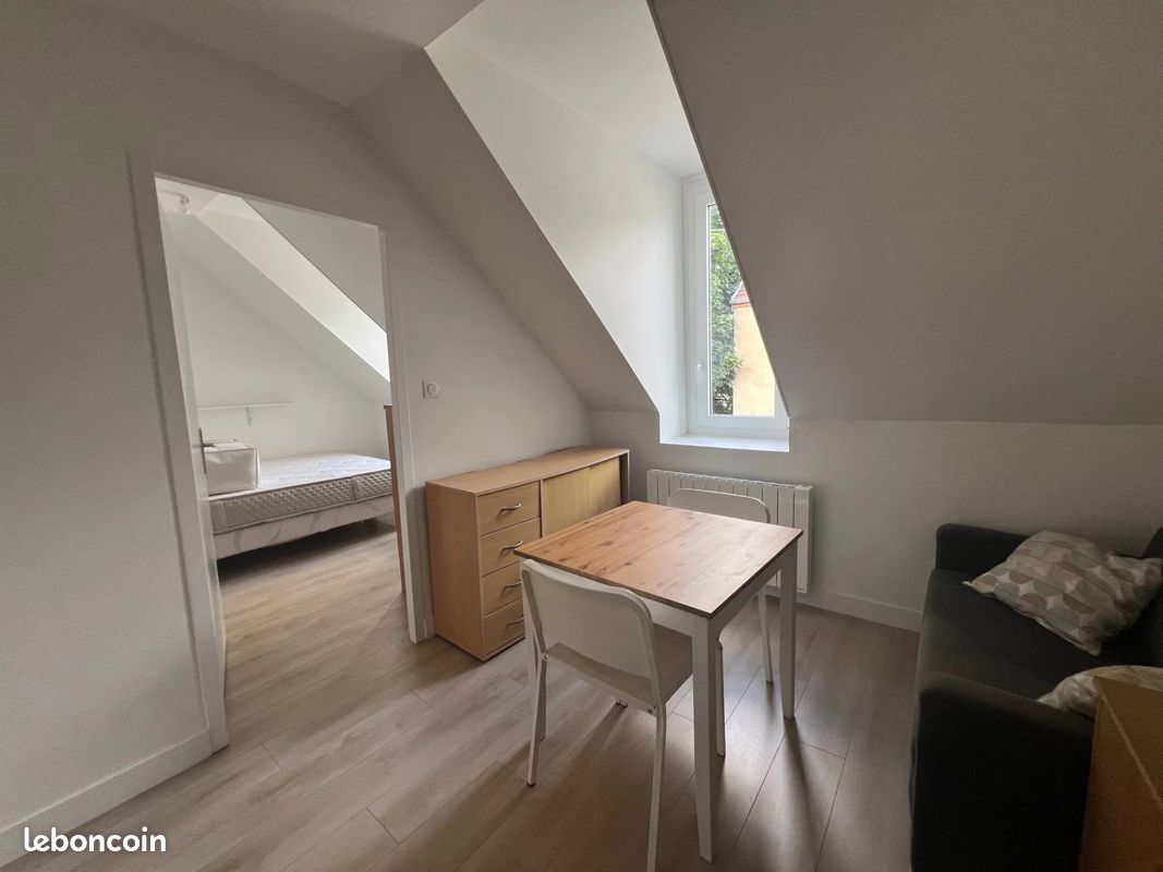 Appartement 1 pièce 17 m² · à Dijon · 17 m² · 440 €