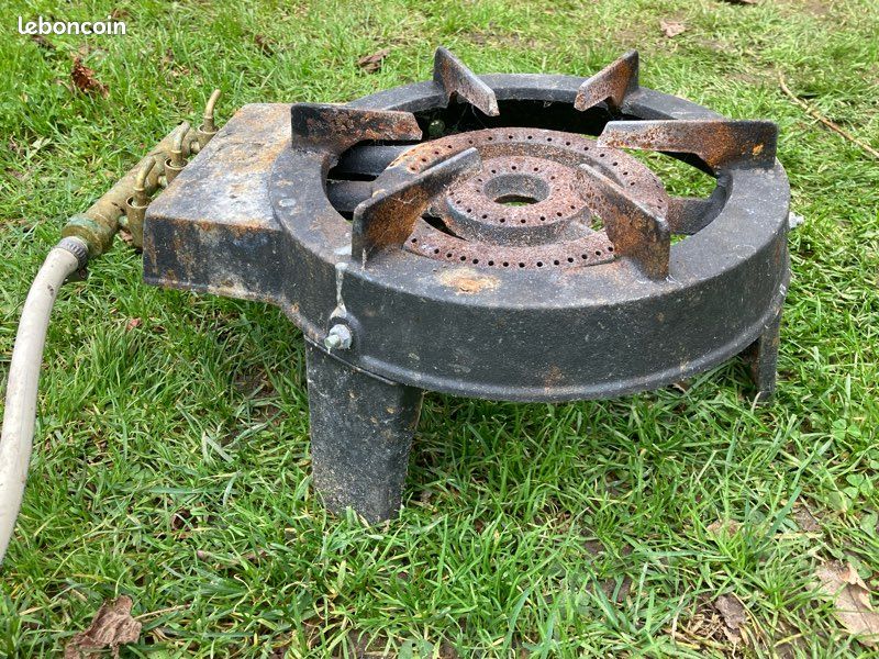 Fournitures de cire: Réchaud à gaz industriel - trépied - Outils Apiculture