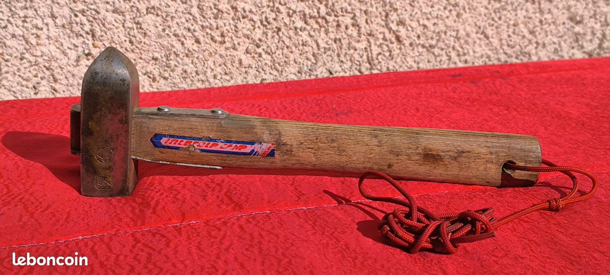 Ancien Marteau à Pitonner Charlet-Moser - Alpinisme Escalade - Vintage France