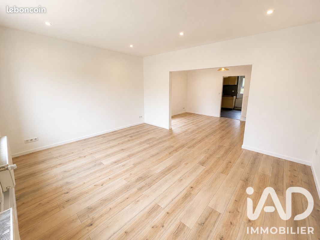 Appartement 5 pièces 115 m² · à Knutange · 115 m² · 180 000 €