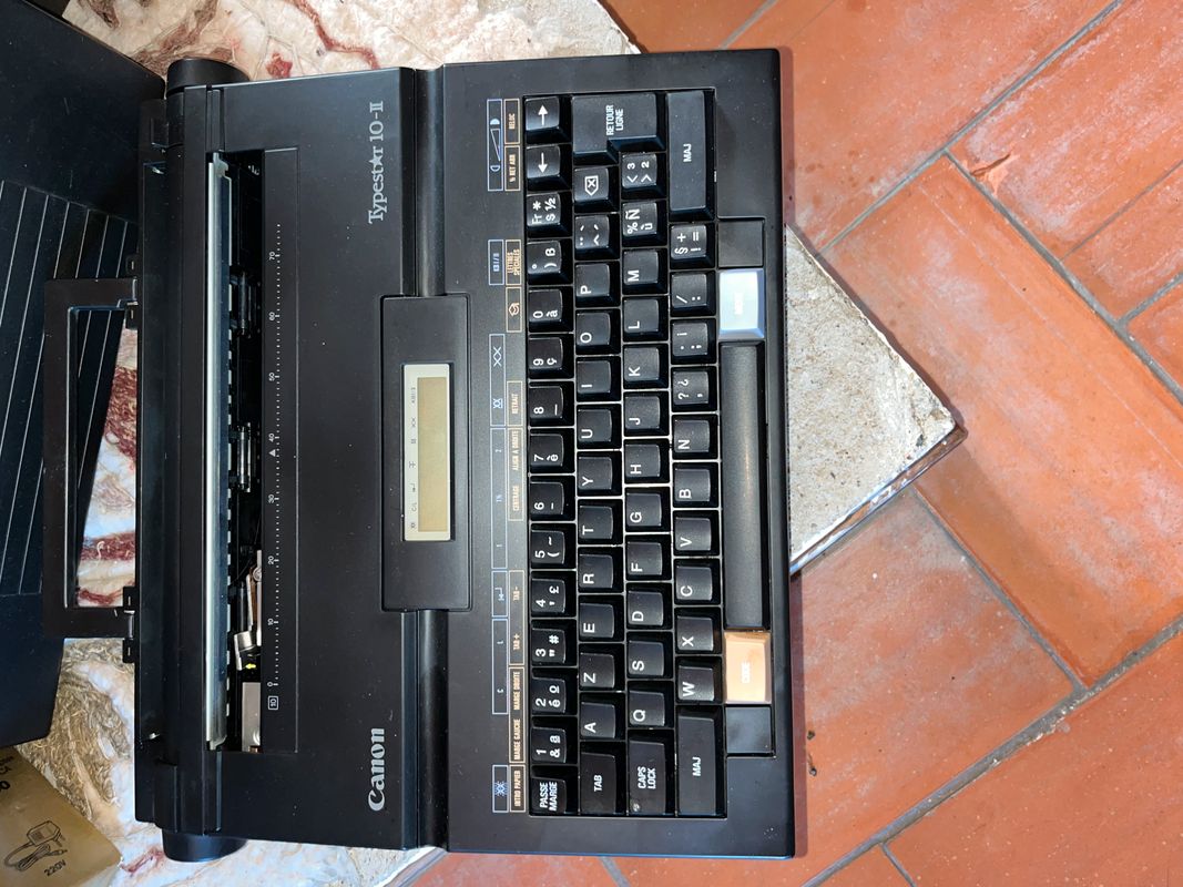 Machine à écrire petite super electronic