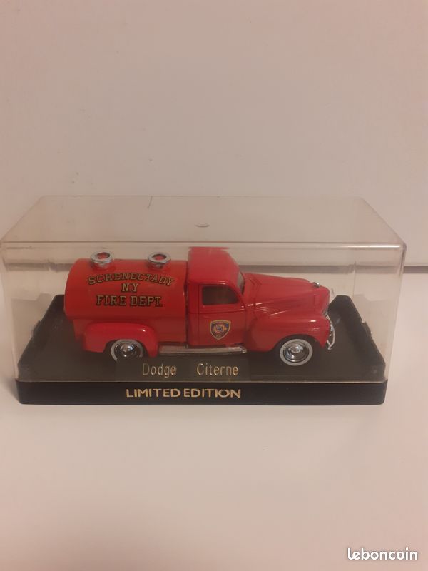 Miniature ALERTE 1/43 - Véhicule Pompiers Loiret MAN TGM Série Limitée à 220 Pièces