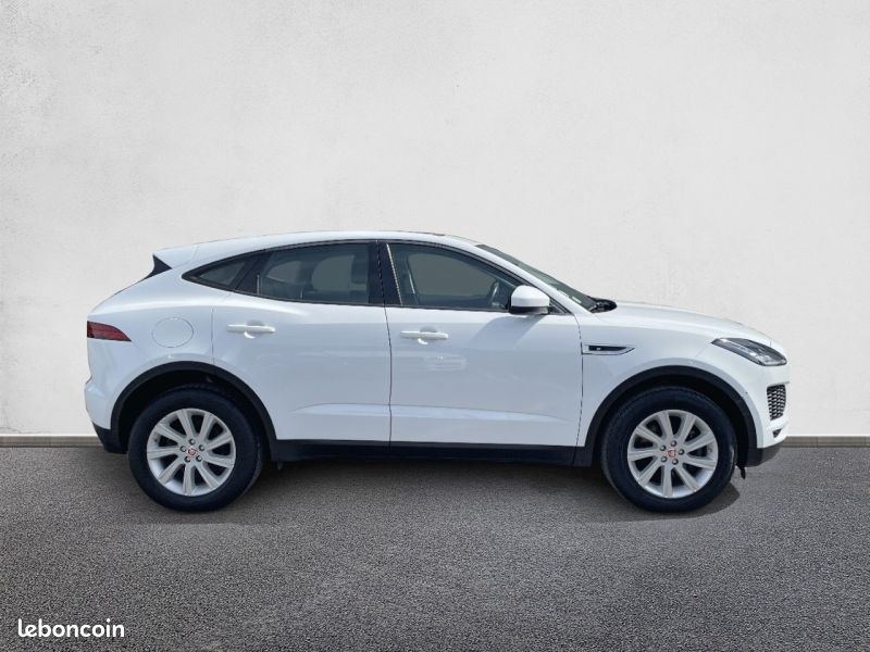 Jaguar E-Pace 2.0D 150ch S (image 4)