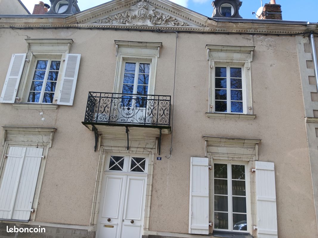 Maison 7 pièces 144 m² · à Laval · 144 m² · 335 000 €