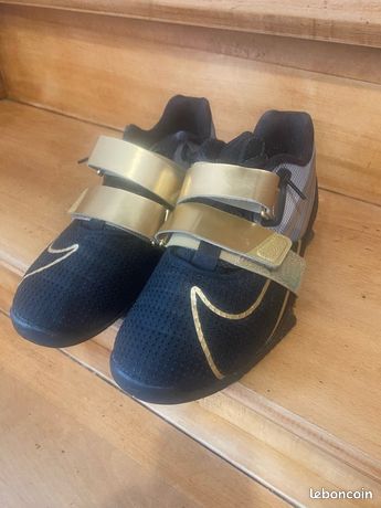 Chaussures d'haltérophilie Nike Romaleos d'occasion