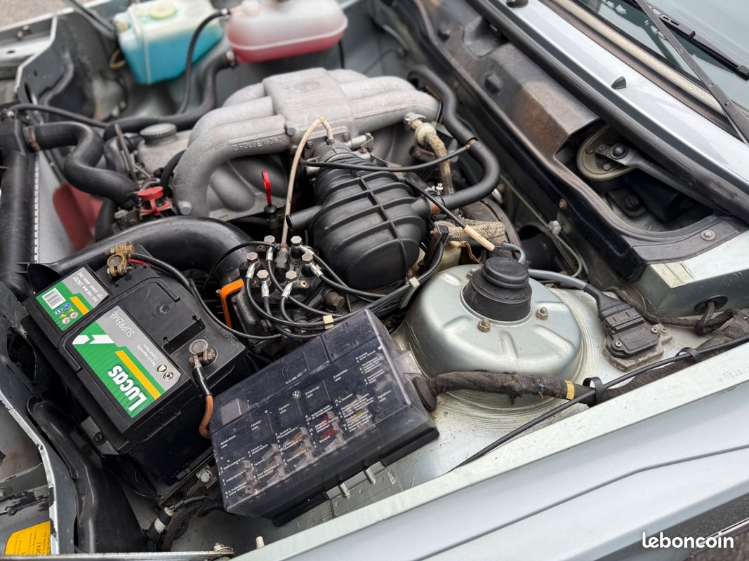 BMW Série 3 e21 323i coupe 143 ch - ENTRETIEN COMPLET - PONT AUTO BLOQUANT - BOITE 5 - SILENCIEUX SUPERSPRINT (image 27)
