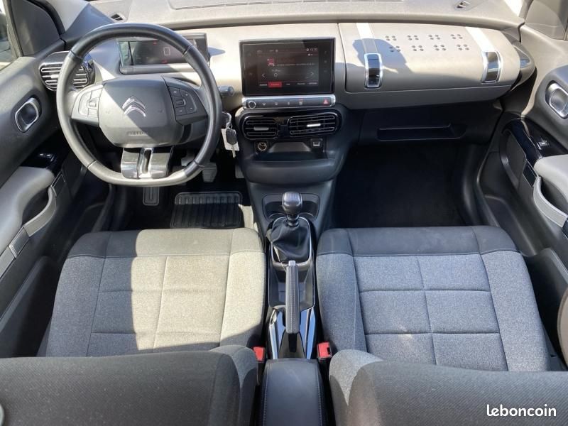 Citroen C4 Cactus PureTech 110ch S&S Shine E6.d (image 9)