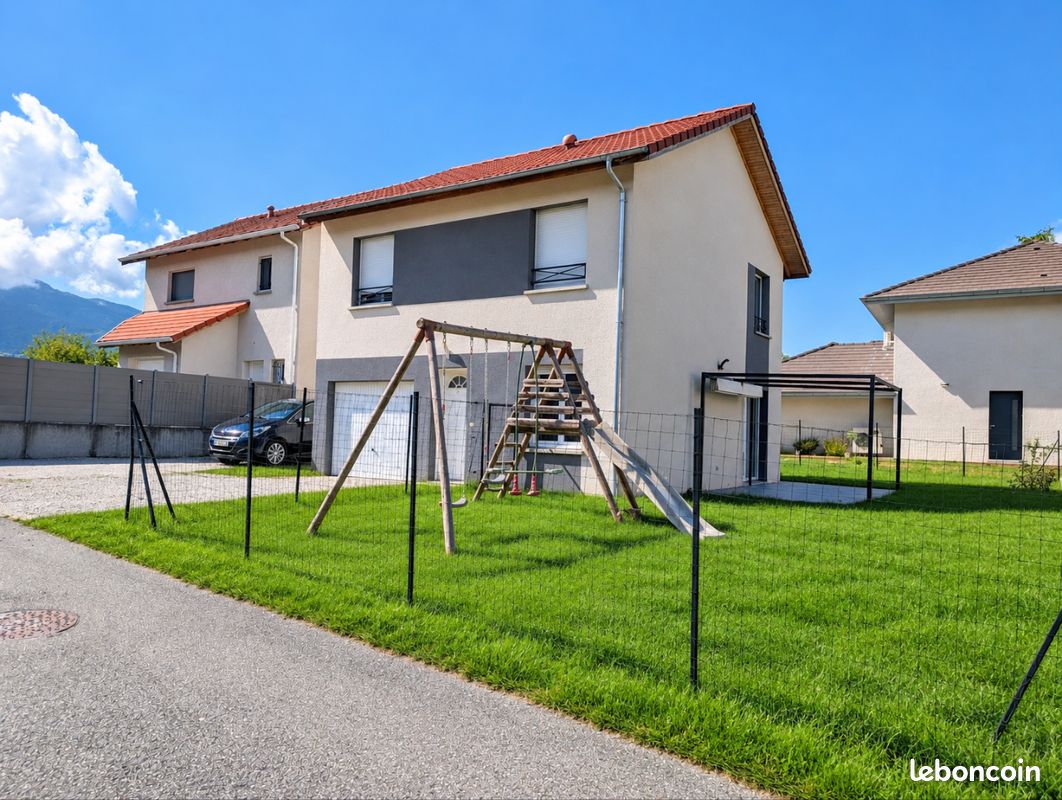 Maison 4 pièces 83 m² · à Porte-de-Savoie · 83 m² · 369 000 €