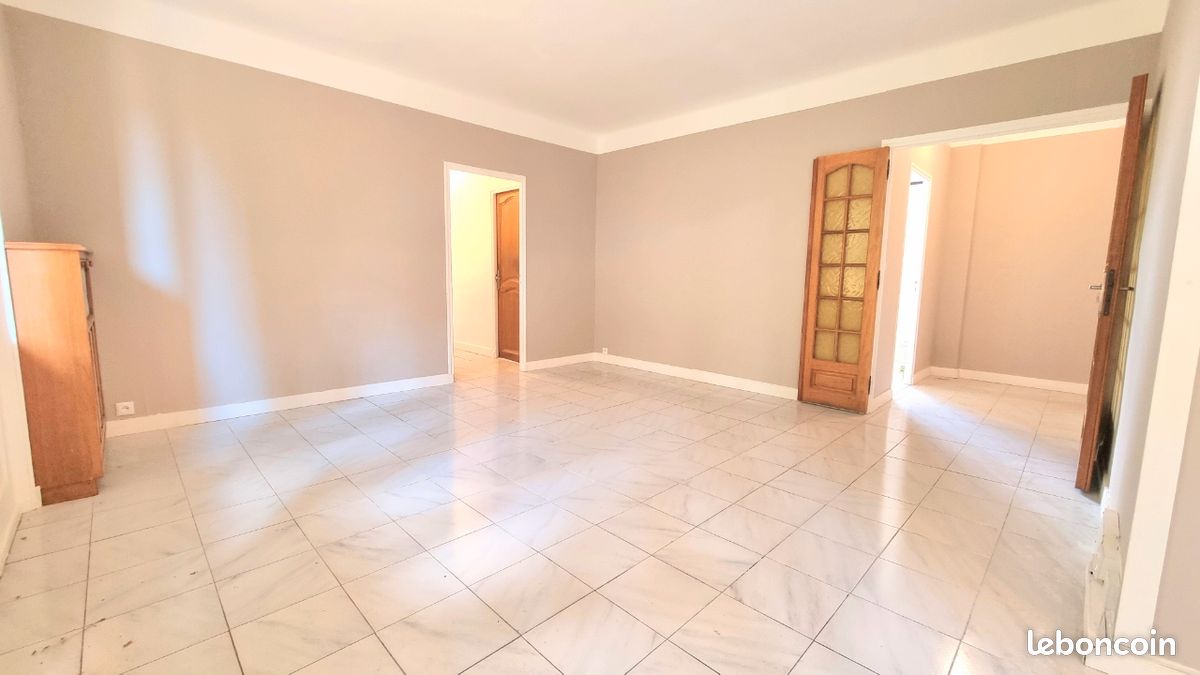Appartement 4 pièces 85 m² · à Aix-en-Provence · 85 m² · 359 000 €