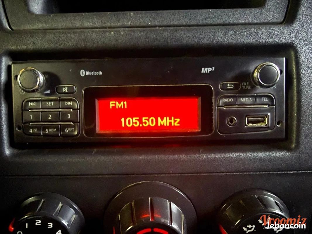 Renault Master Vu FOURGON 2.3 DCI 110 35 L2H2 GRAND-CONFORT I 7 PLACES - PRIX TTC (image 23)