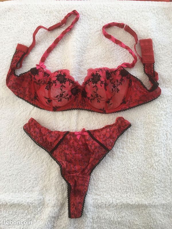 Ensemble soutien gorge 90B et string T40 Aubade rose et rouge (image 1)