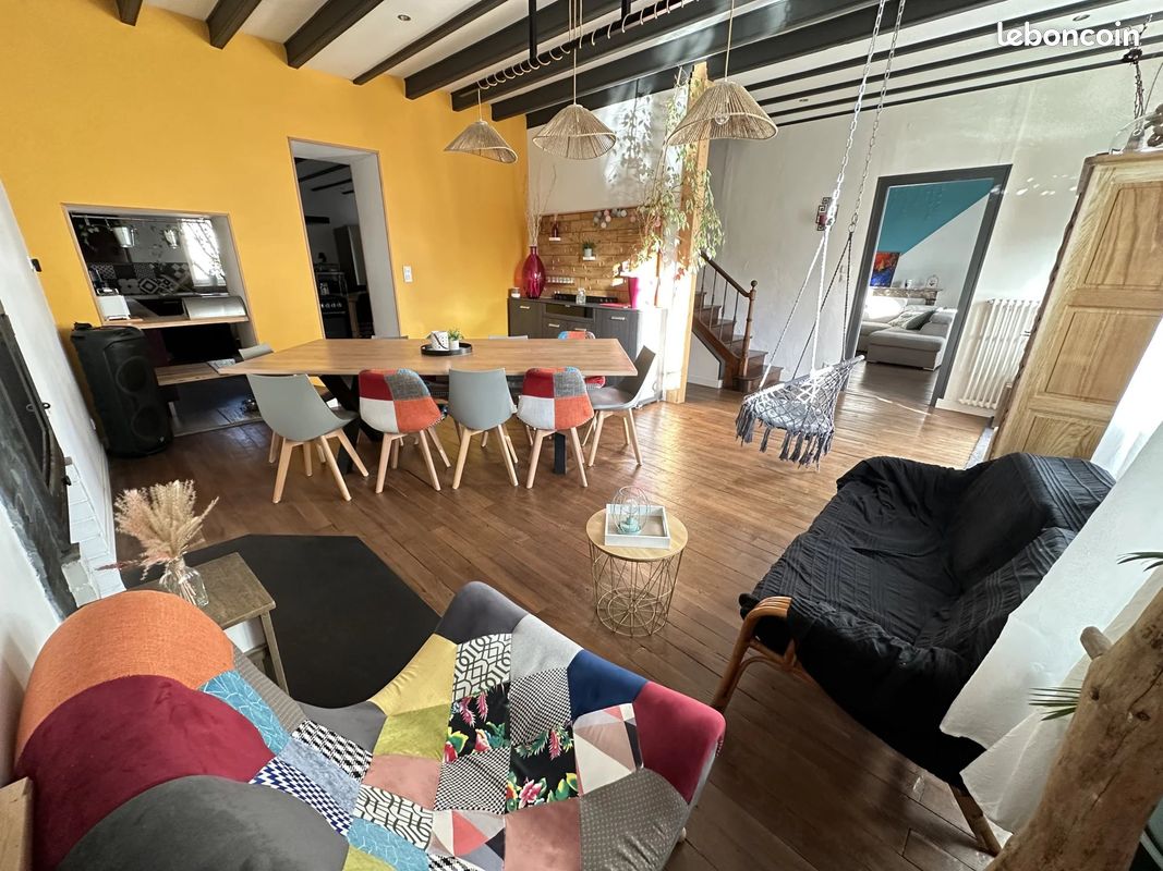 Maison 6 pièces 181 m² · à Bressuire · 181 m² · 220 500 €