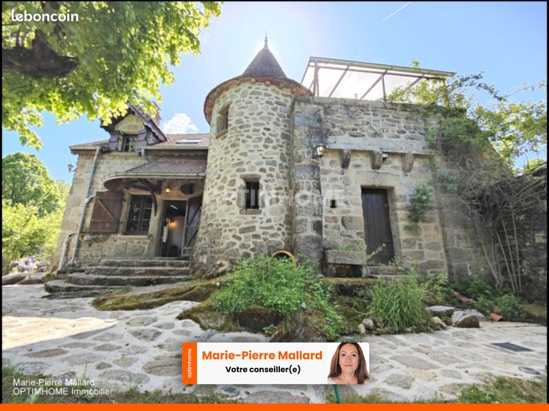 Maison 7 pièces 156 m² · à Saint-Éloi · 156 m² · 280 900 €