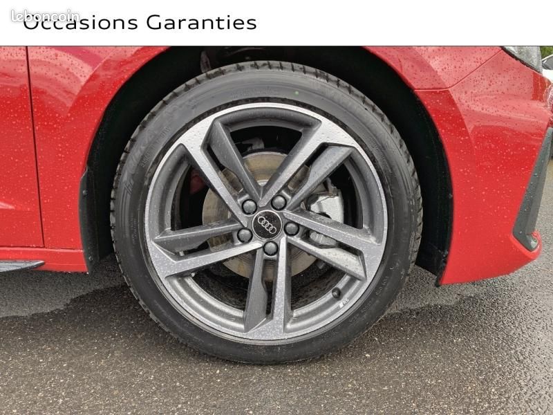 Audi A1 Sportback 30 TFSI 116ch S line S tronic 7 (image 11)