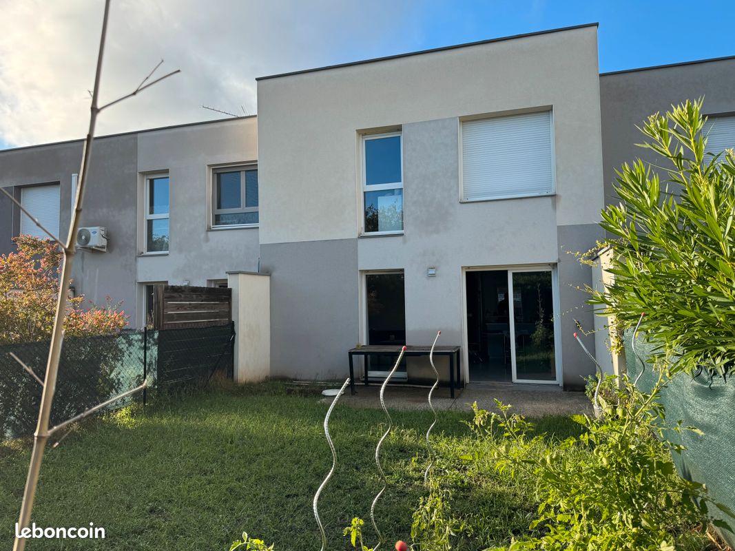 TREVOUX proche centre maison moderne agréable (image 7)
