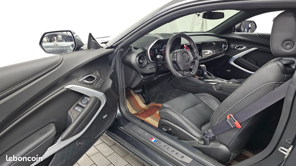 CHEVROLET Camaro SS 6.2 V8 453CH - SIEGES CHAUFFANTS - TOIT OUVRANT (image 10)