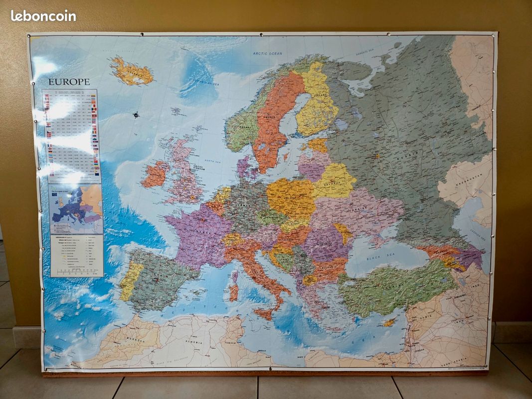 Carte Europe XXL et support (image 1)