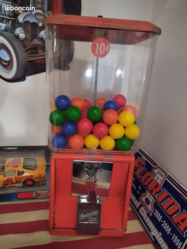 Distributeur Vintage Brabo - Bubble-gum Ou Capsule - Monnayeur 0,20 Franc - Belgique