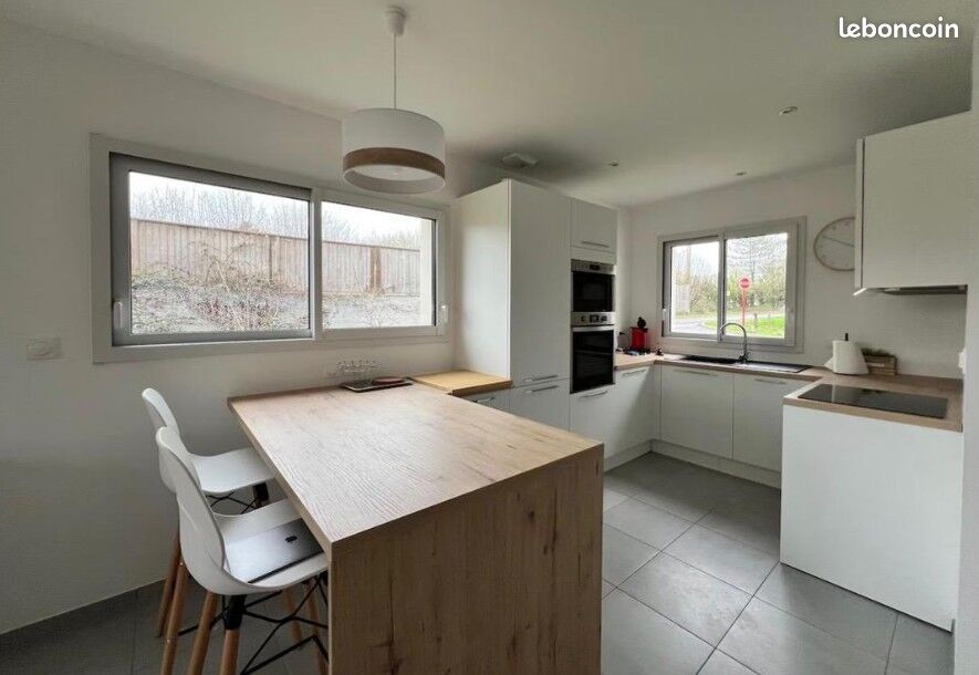 Maison 5 pièces 98 m² · à Bessenay · 98 m² · 1 190 €/mois