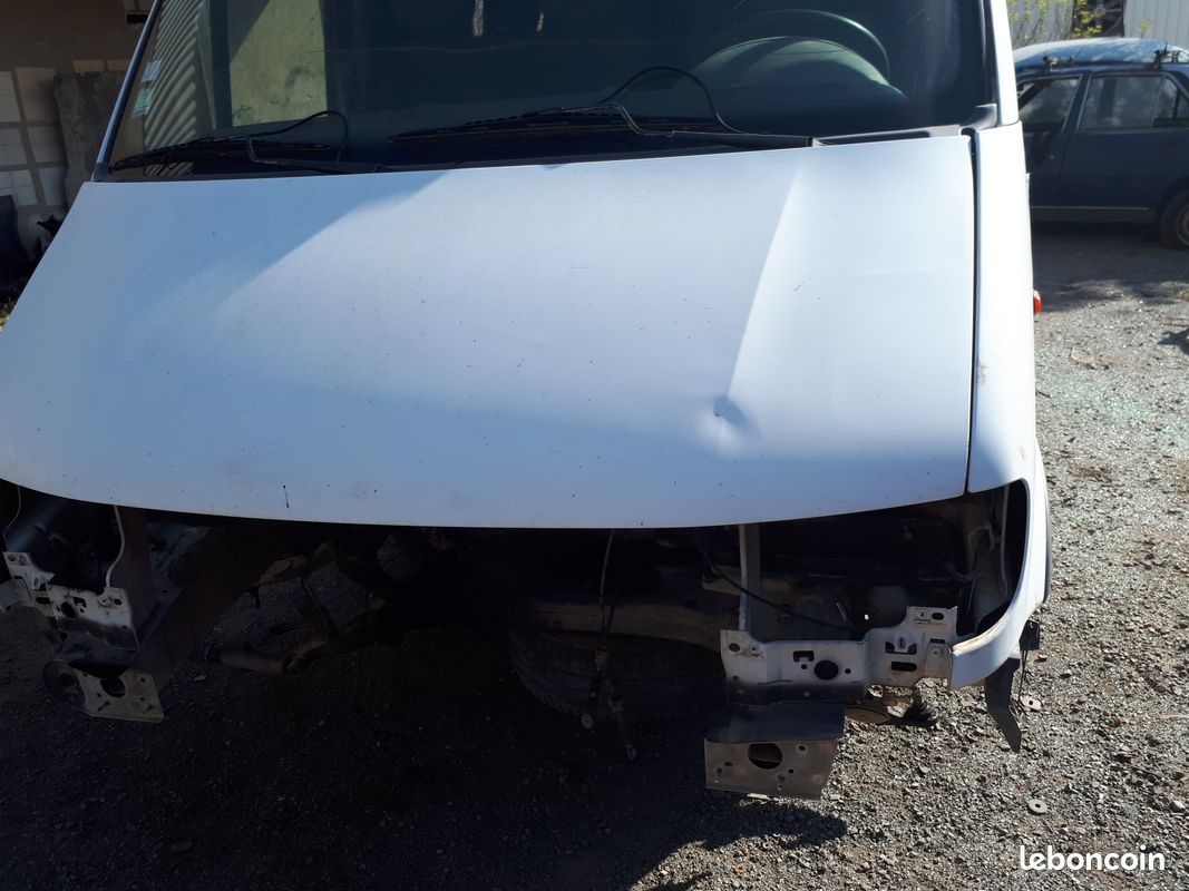 Cardan renault master 2l2 dici prix 50 contrôler ok contact et vente  uniquement au téléphone envoi possible - Poids lourds