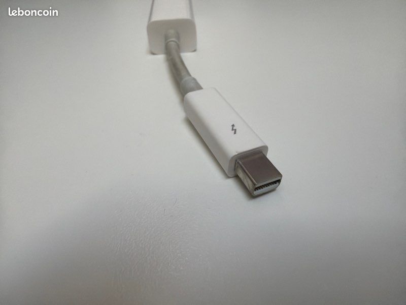 Adaptateur Apple Thunderbolt vers Ethernet - A1433 (image 3)