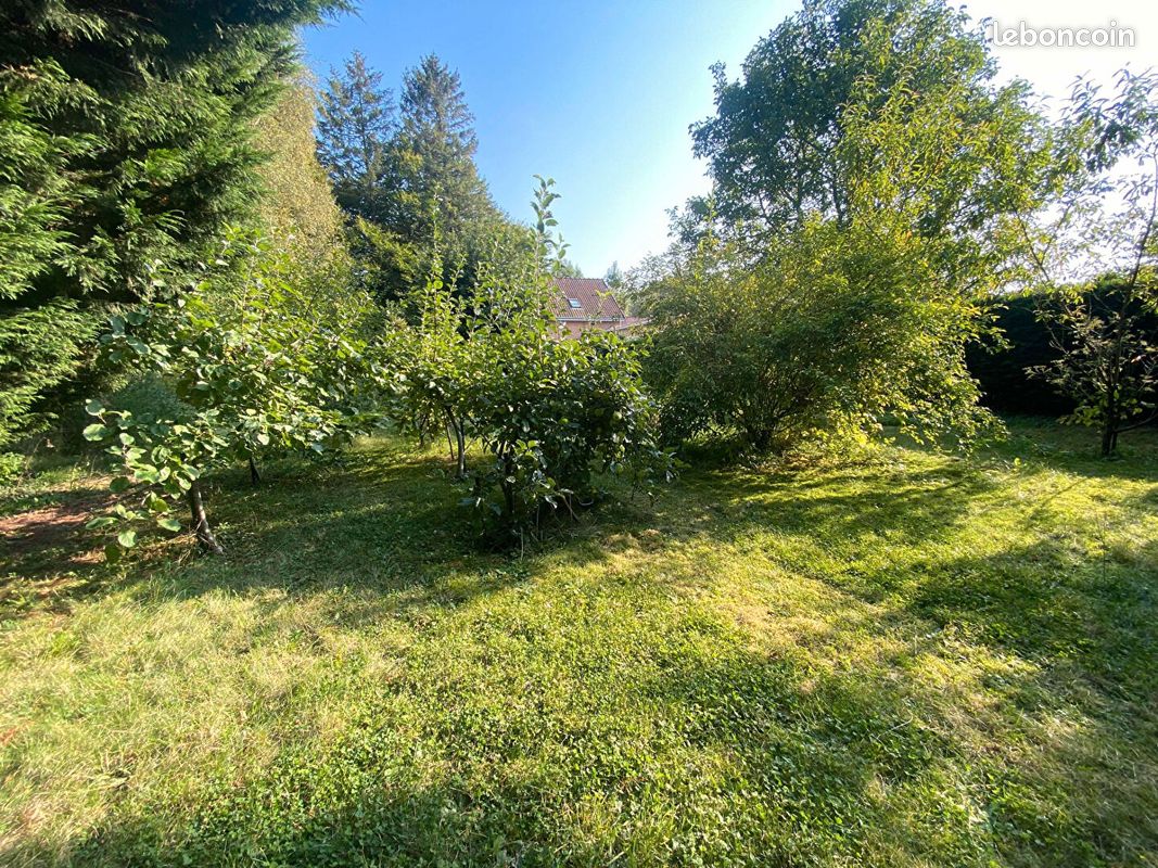 Terrain 1094 m² · à Lapugnoy · 1 094 m² · 80 500 €