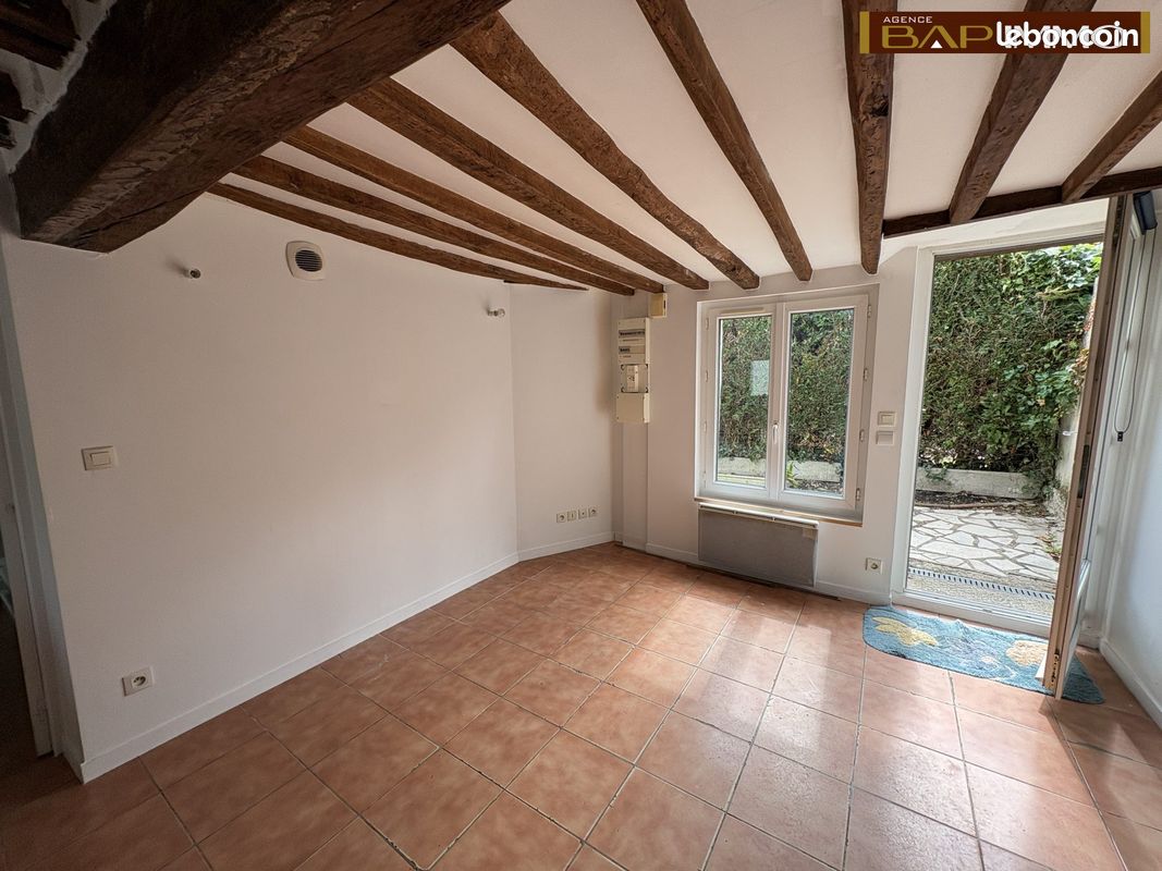 Appartement 2 pièces 25 m² · à Lisieux · 25 m² · 500 €/mois