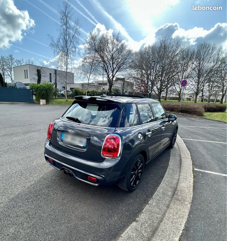 Mini Cooper S 5 portes (image 3)