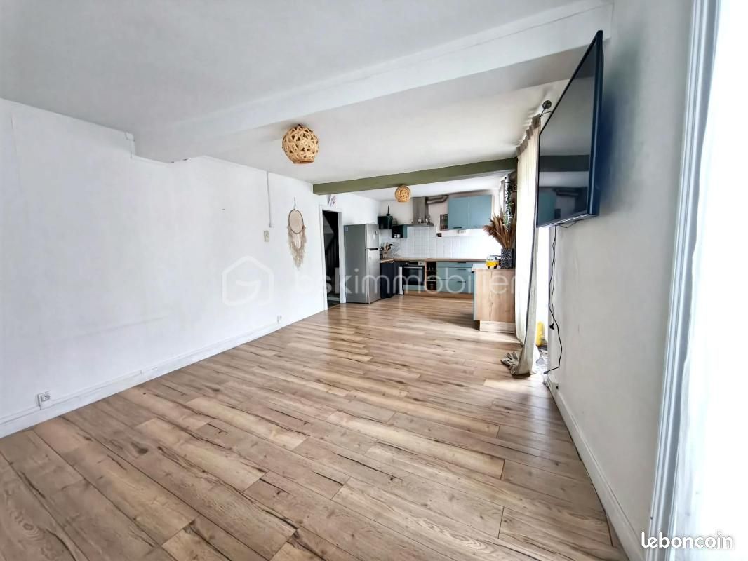 Maison 5 pièces 123 m² · à Boën-sur-Lignon · 123 m² · 139 200 €