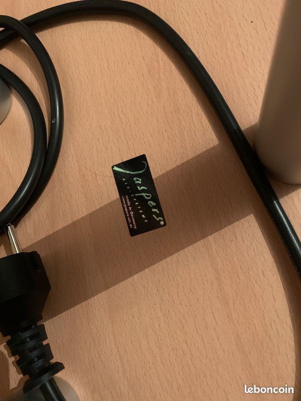 Paire Enceintes Monitoring Yamaha HS7 + Pieds Jaspers (image 2)
