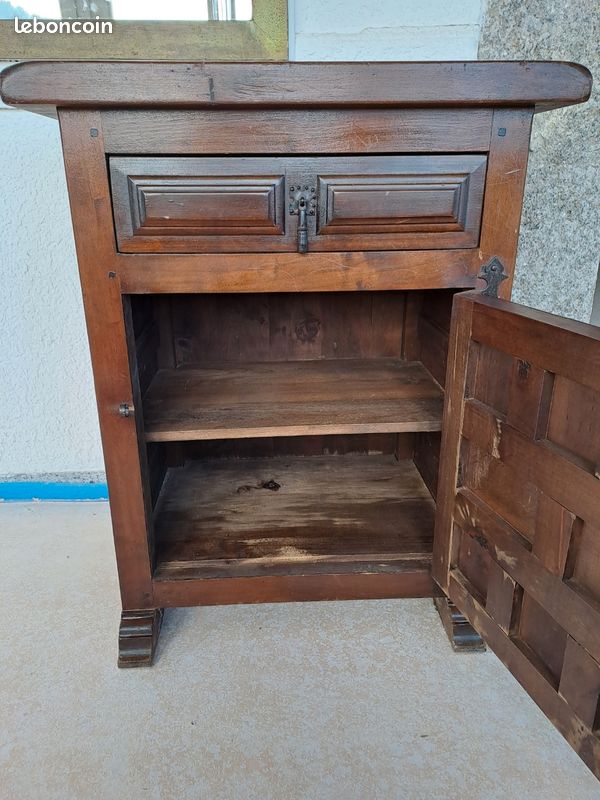 Superbe meuble ancien type coffre en bois massif (image 5)