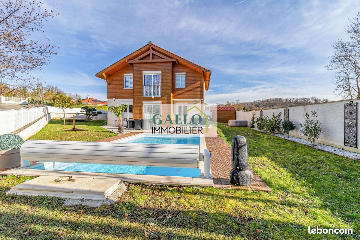 Maison 4 pièces 135 m² · à Bonnefamille · 135 m² · 360 000 €