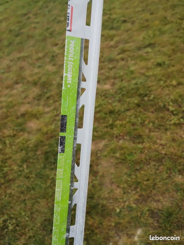 Baguette d'angle en alu 125mm - 2m10 (image 2)