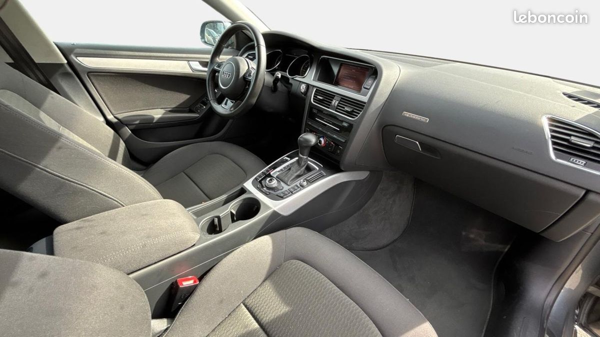 Audi A5 sportback 2.0 TFSI 211 Attraction Quattro S tronic (image 14)