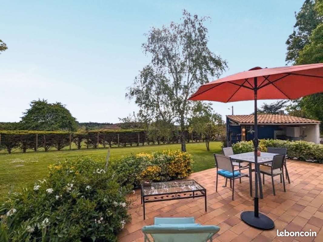 Maison 7 pièces 167 m² - Boutiers-Saint-Trojan 16100 (image principale 0)