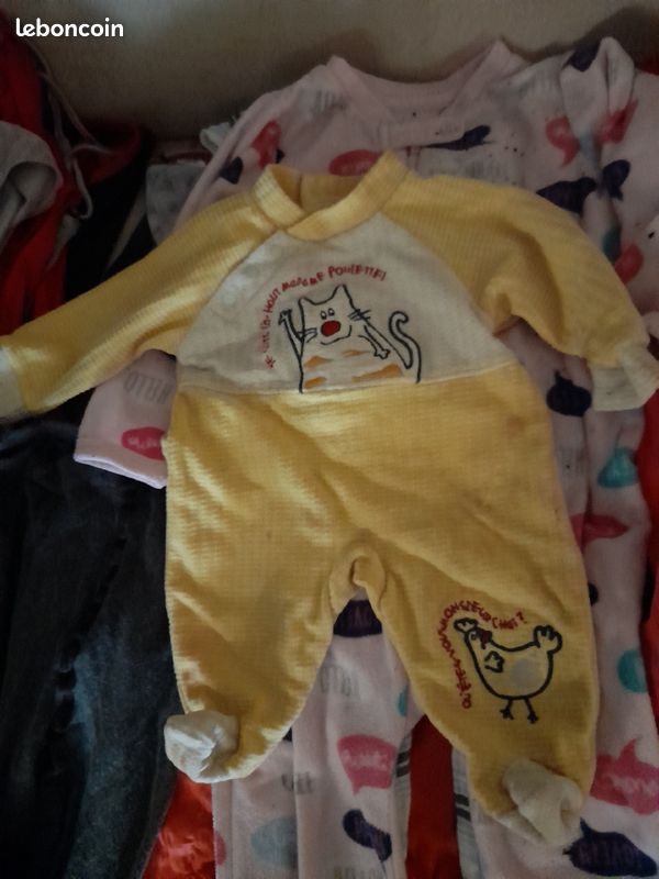 Vend pyjamas bébé (image 2)