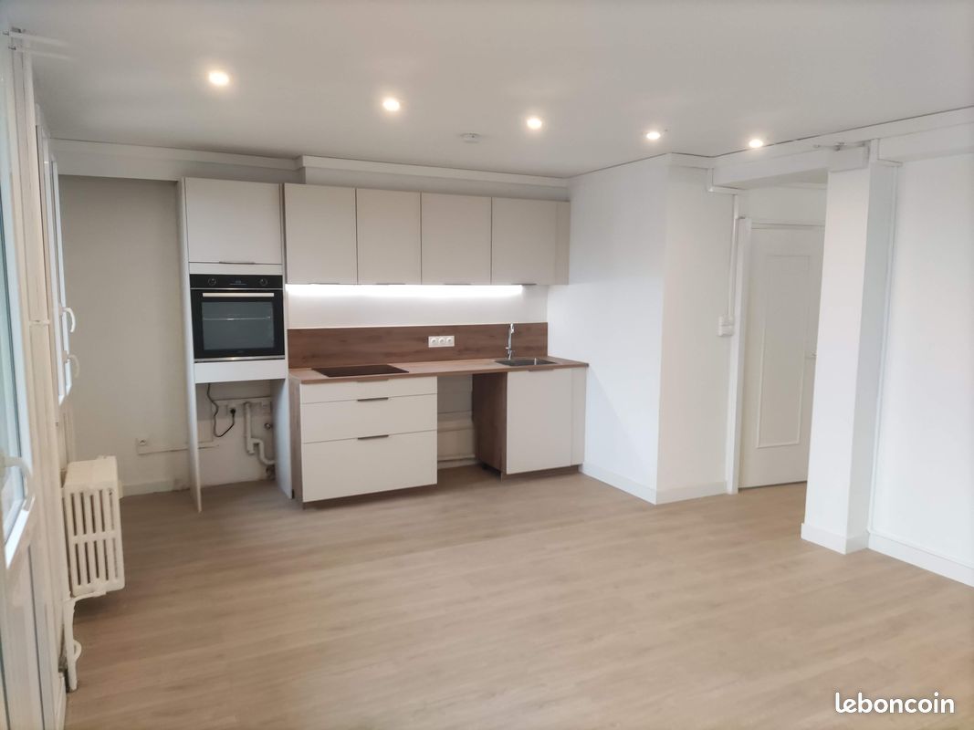 Appartement 4 pièces 71 m² · à Saint-Étienne · 71 m² · 786 €