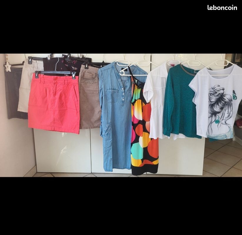 Lot De 2 Ensembles Vêtements Femme – Taille M – Très Bon État – Multicolore