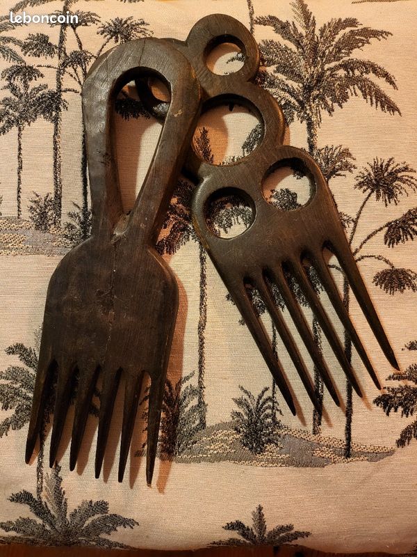 Lot 2 peignes Africains sculptés (image 2)