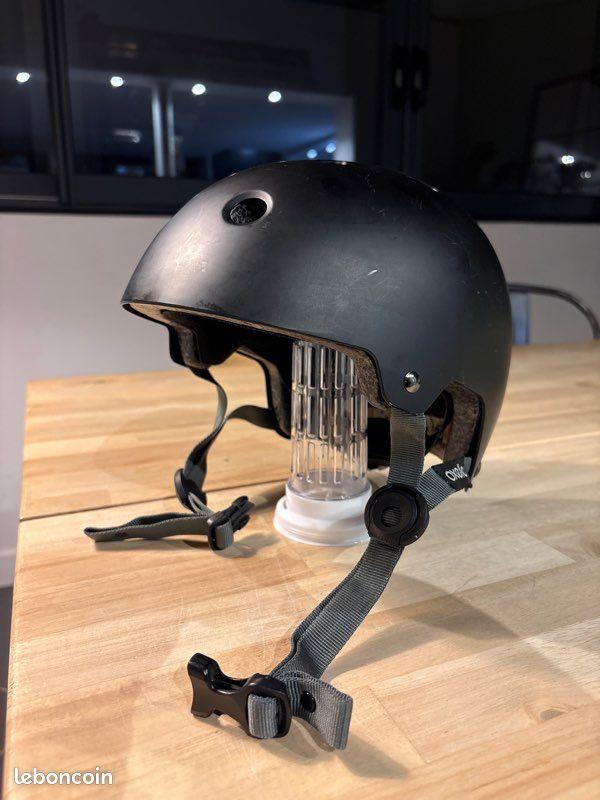 Casque enfant Oxelo Noir 50-54cm - vélo, trottinette, roller (image 1)