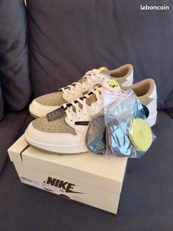 Jordan 1 low rétro golf Travis Scott olive neutre (image 3)