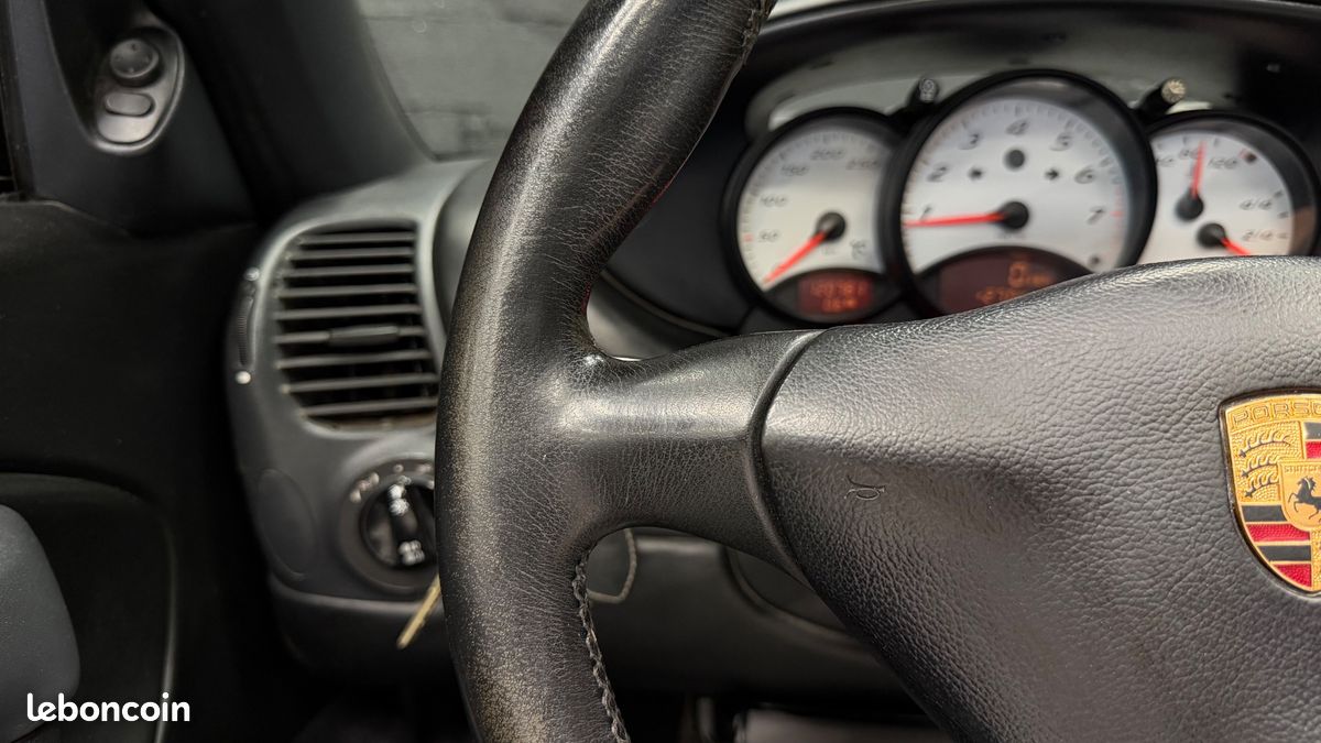 PORSCHE BOXSTER 986 2.5 204ch / Cabriolet / Première main ROULEMENT IMS REMPLACE POUR LA VENTE (image 27)